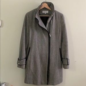 Calvin Klein women’s wool coat. Size 4.